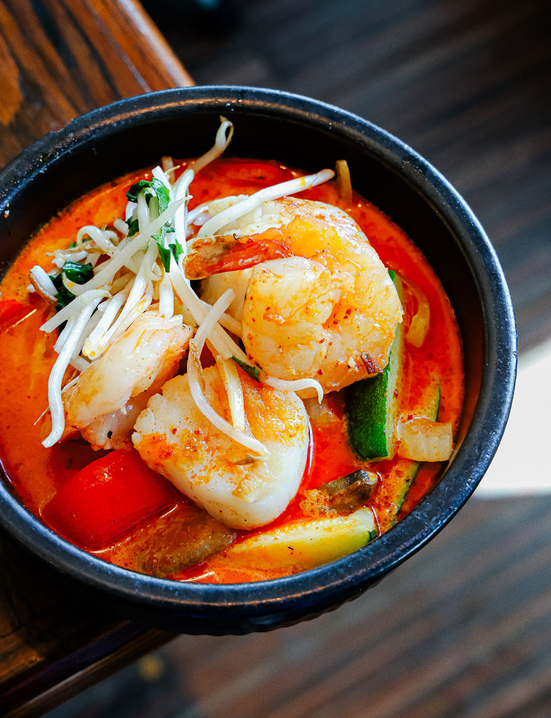SINGAPORE CURRIED NOODLES SINGAPORE CURRIED NOODLES with shrimp
